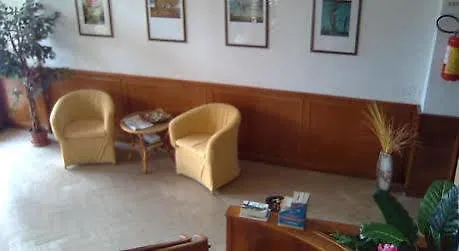Hotel L'Approdo Brindisi 3*,  Italy