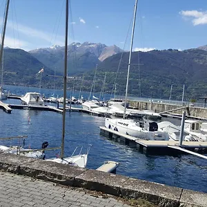 https://residenze-lariane.it-lombardy.com